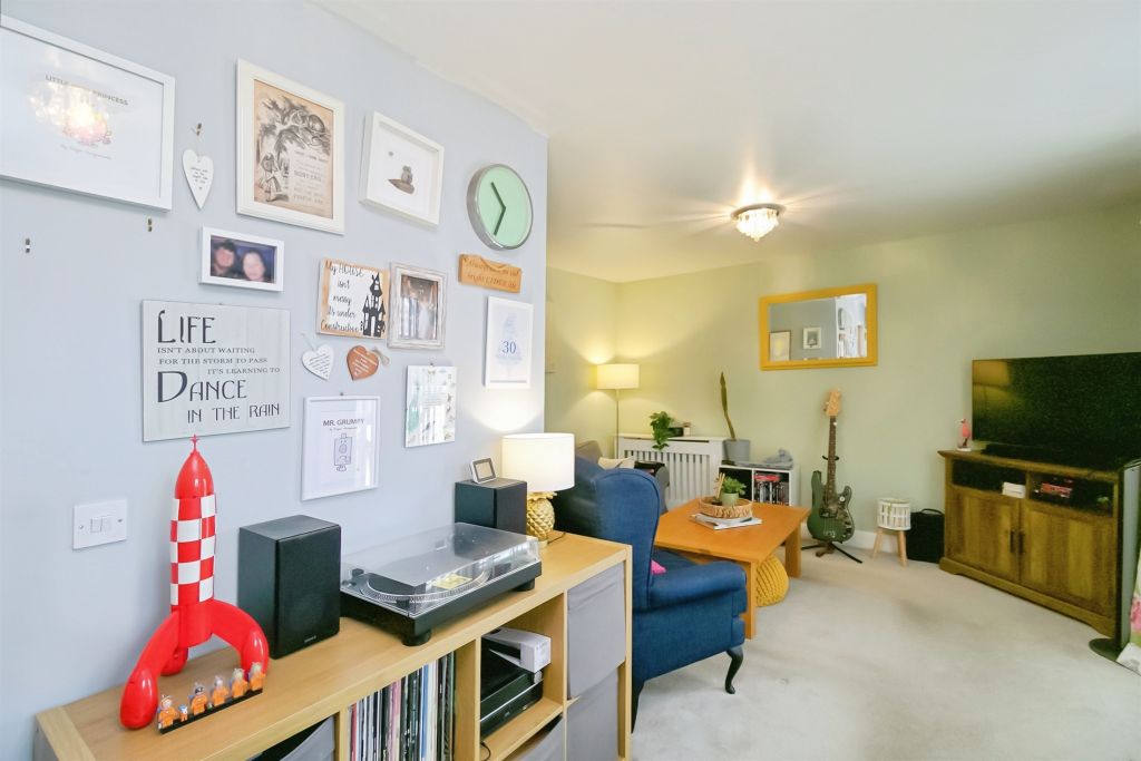 Additional image 11 of 2 bed flat for saleCei Dafydd, Barry CF63