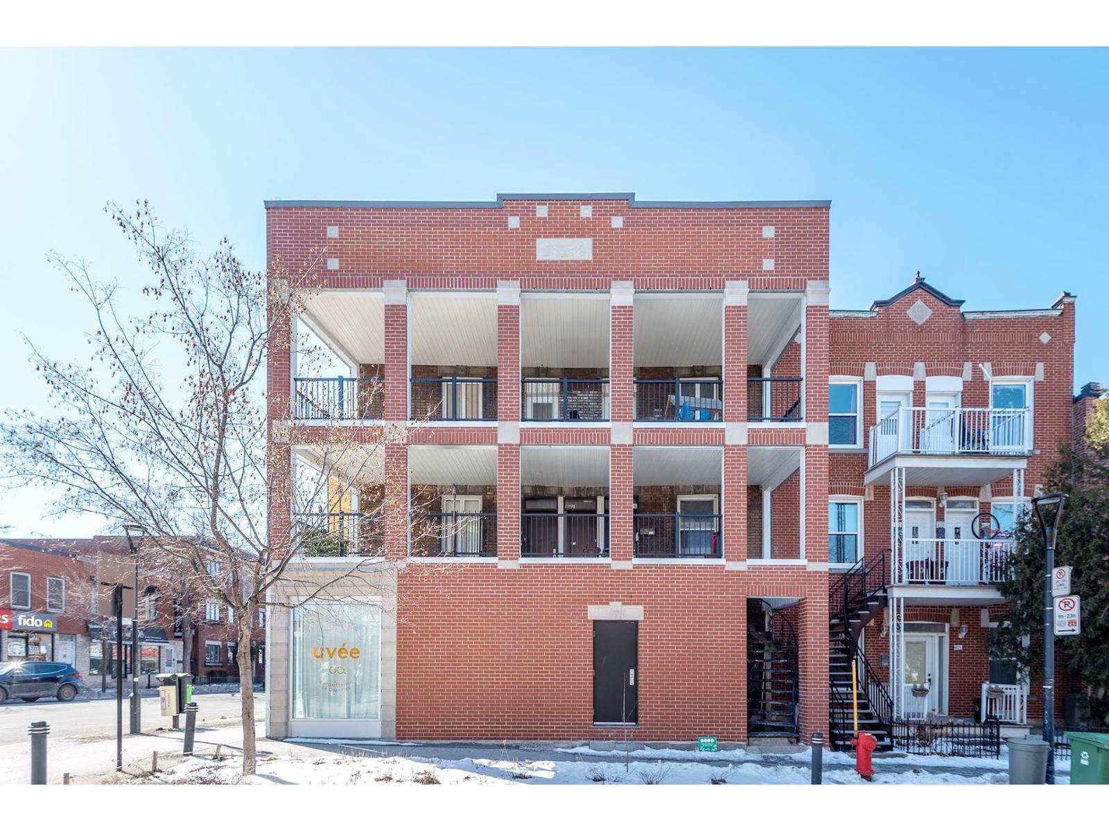 8114 Av. des Belges