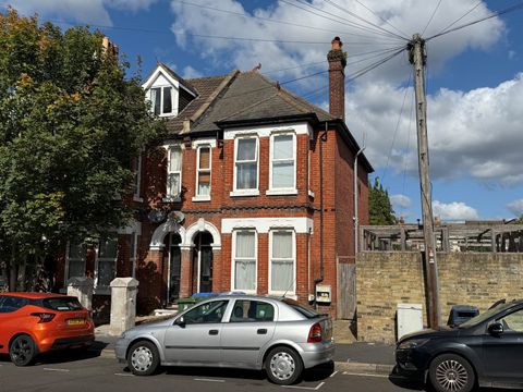 Wilton Avenue, Southampton, Hampshire SO15