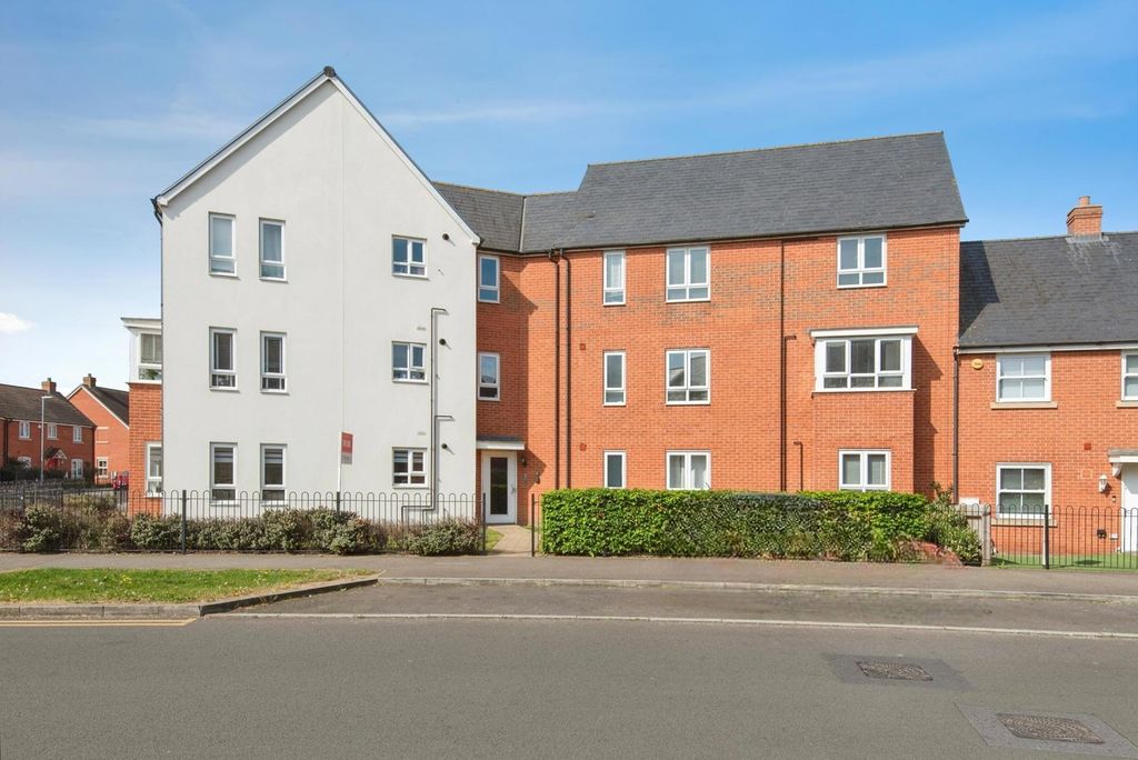 2 bed flat for salePlanets Way, Biggleswade, Bedfordshire SG18