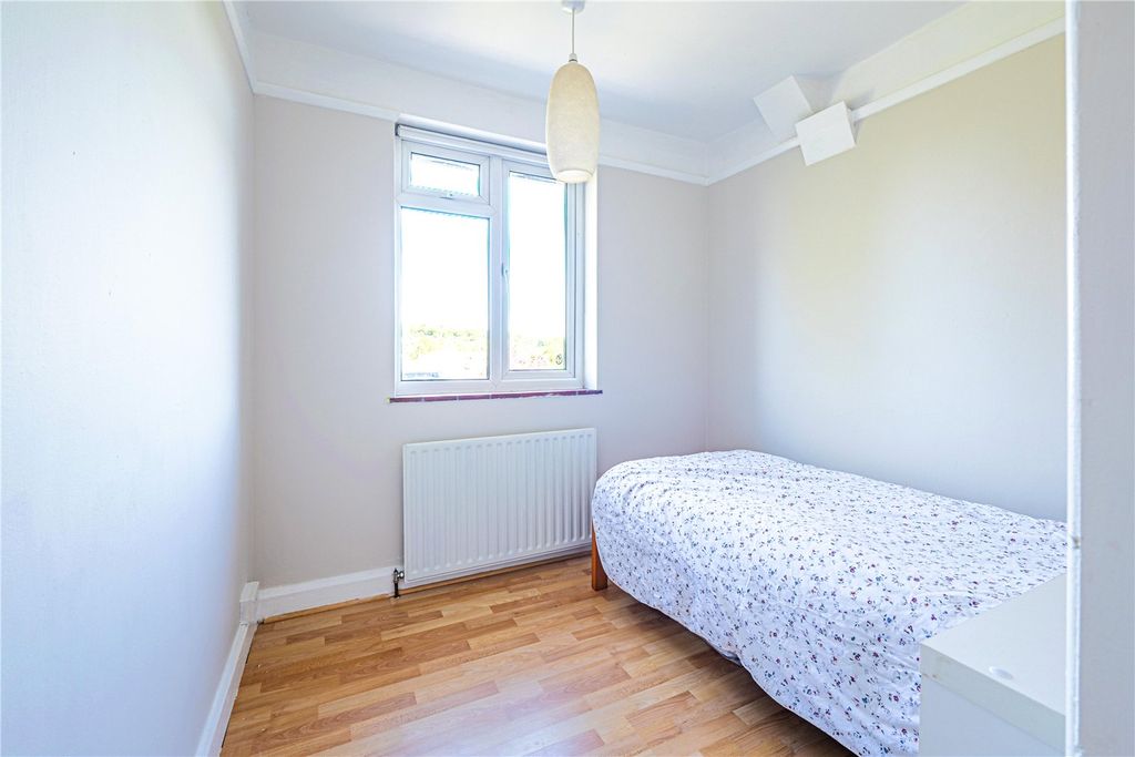 Additional image 15 of 5 bed semi-detached house for saleShrublands Road, Berkhamsted, Hertfordshire HP4