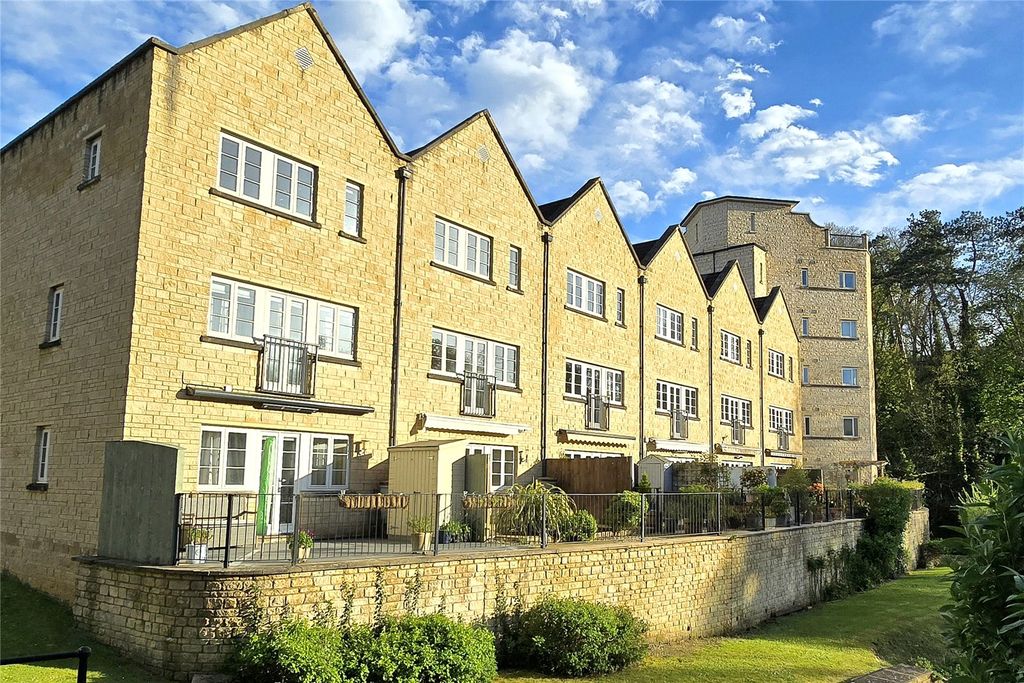 Additional image 7 of 4 bed terraced house for saleThe Paddock, Bradford On Avon BA15