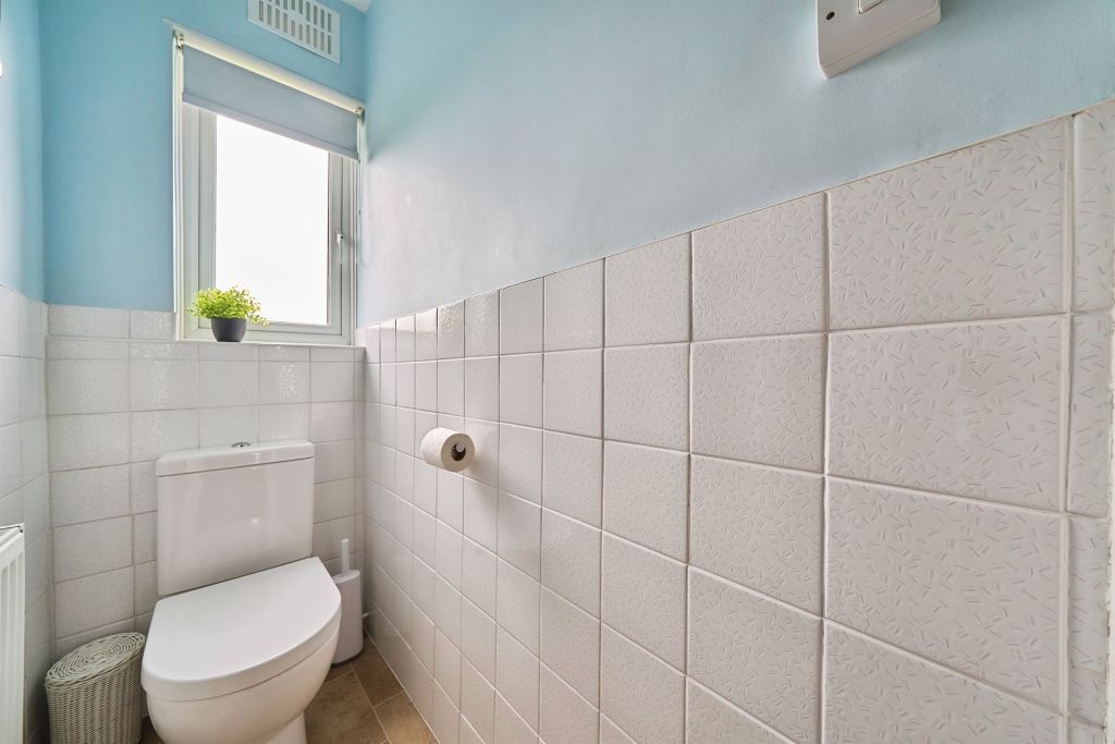 Additional image 14 of 3 bed terraced house for saleBeccles Drive, Barking IG11