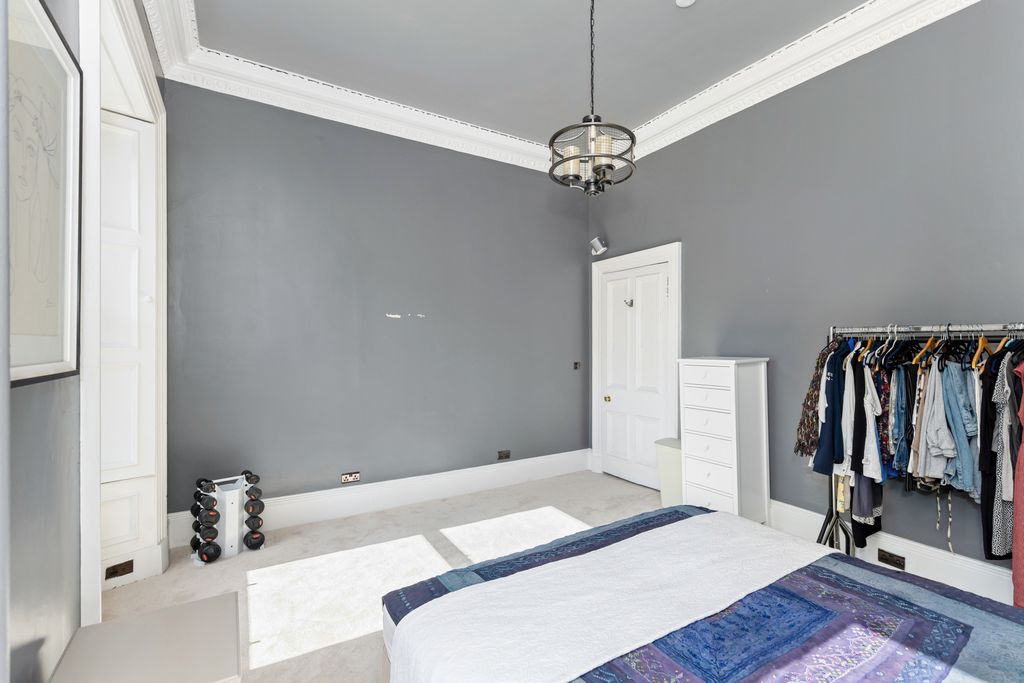 Additional image 13 of 4 bed flat for sale6 (2F1), Cambridge Street, West End, Edinburgh EH1