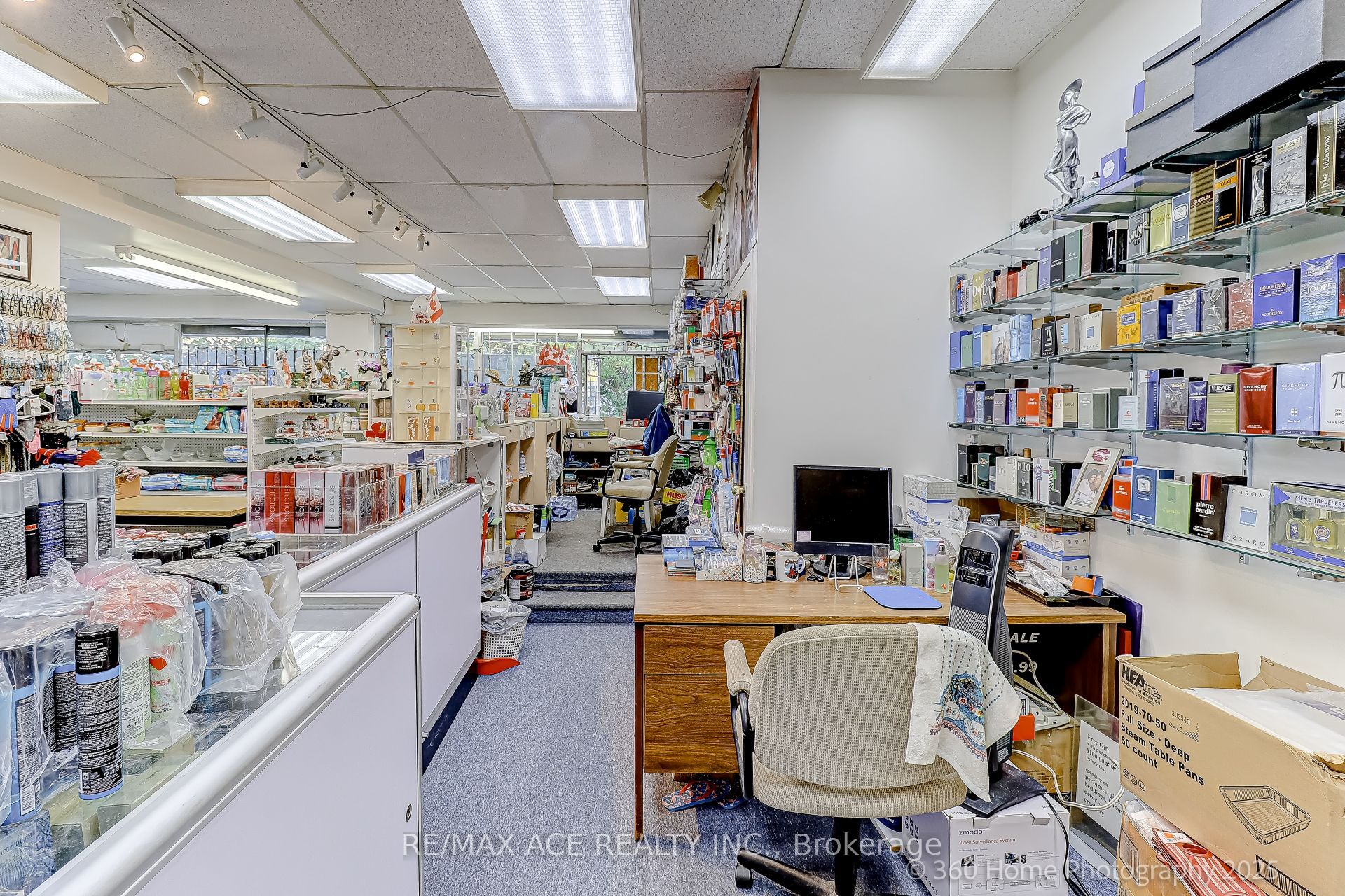 Additional image 3 of 426-428 Dawes Road, Toronto, ON, M4B 2E8