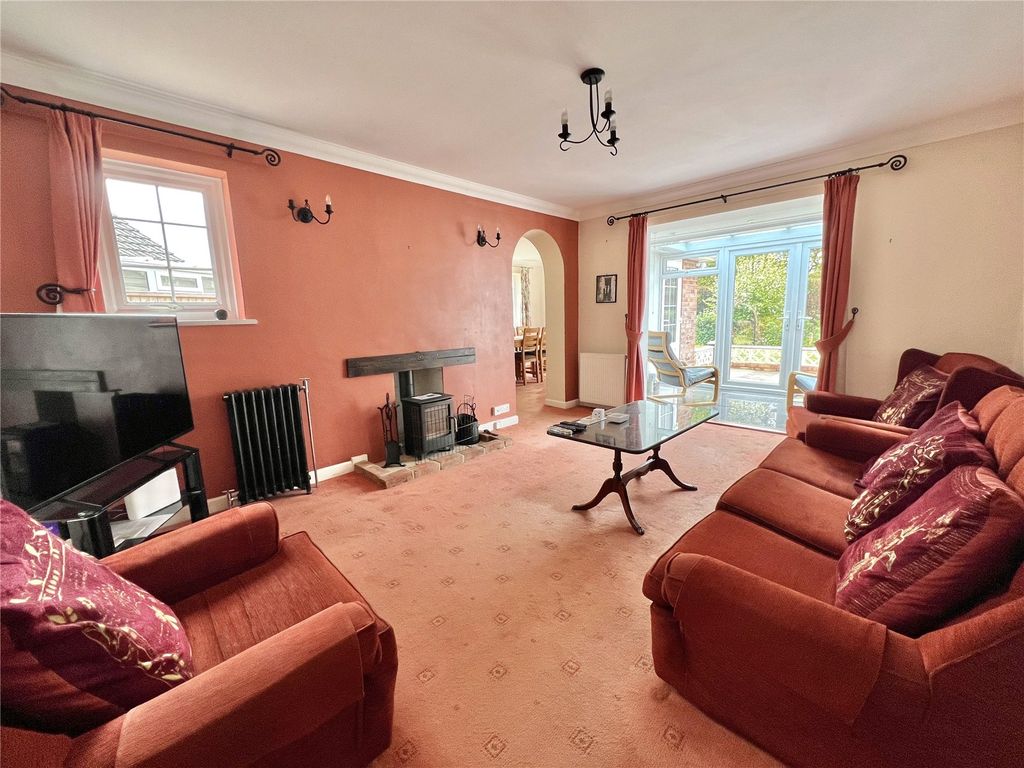 Additional image 4 of 3 bed bungalow for saleWhite Cliff Gardens, Blandford Forum, Dorset DT11