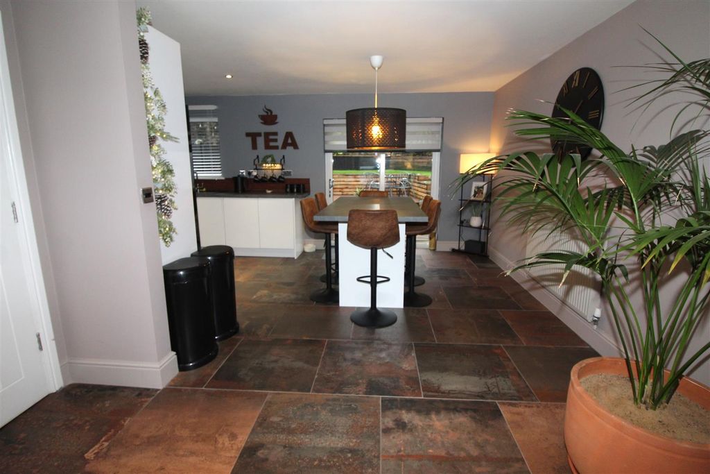 Additional image 2 of 5 bed semi-detached house for saleYnysddu, Newport NP11