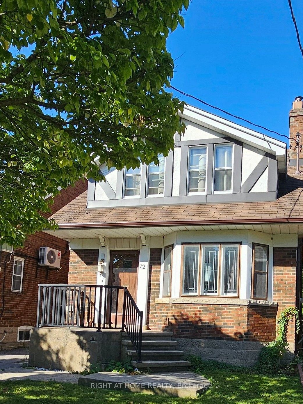 Main Floor-72 Eleventh Street, Toronto, ON, M8V 3G5