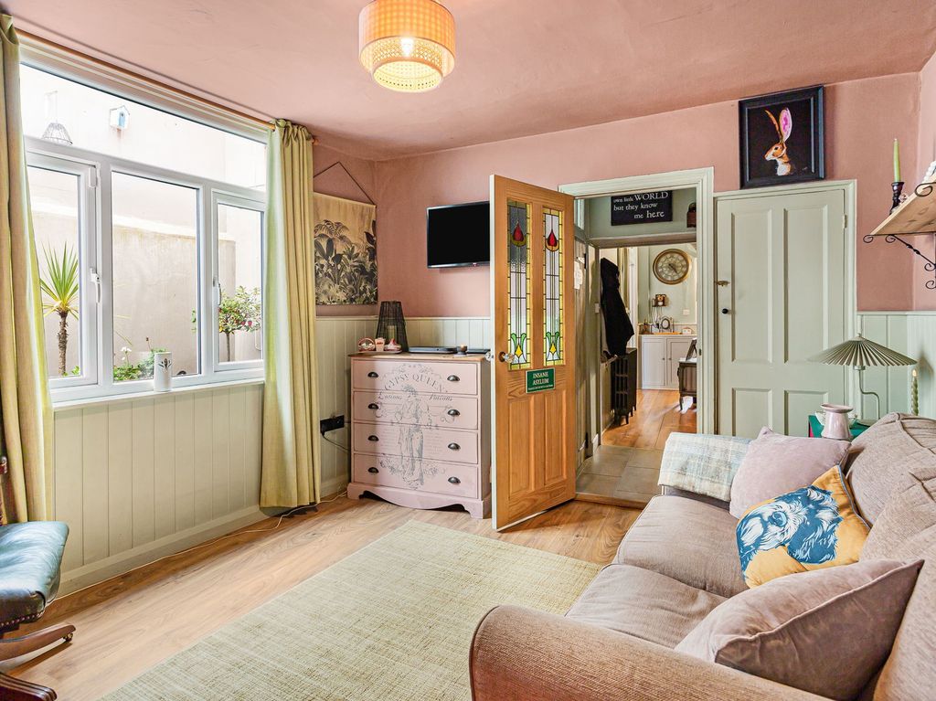 Additional image 17 of 5 bed terraced house for saleSouth Street, Newport, Barnstaple, North Devon EX32