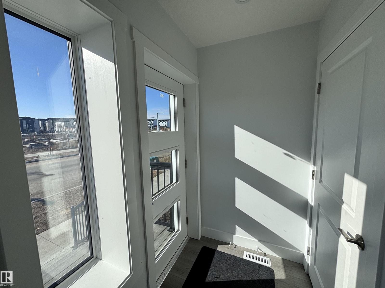 Additional image 3 of 2740 Blatchford Road NW, Edmonton, AB, T5G0W6