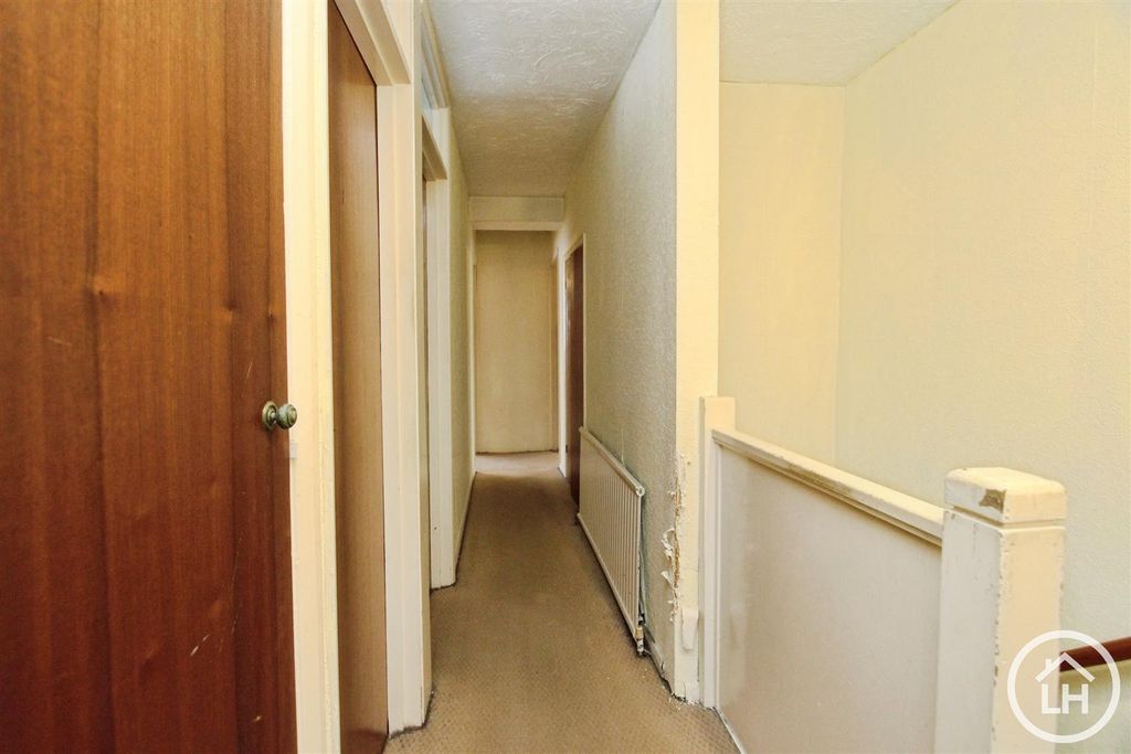 Additional image 6 of 5 bed detached house for saleWhitcombe Close, Lordswood, Chatham, Kent ME5