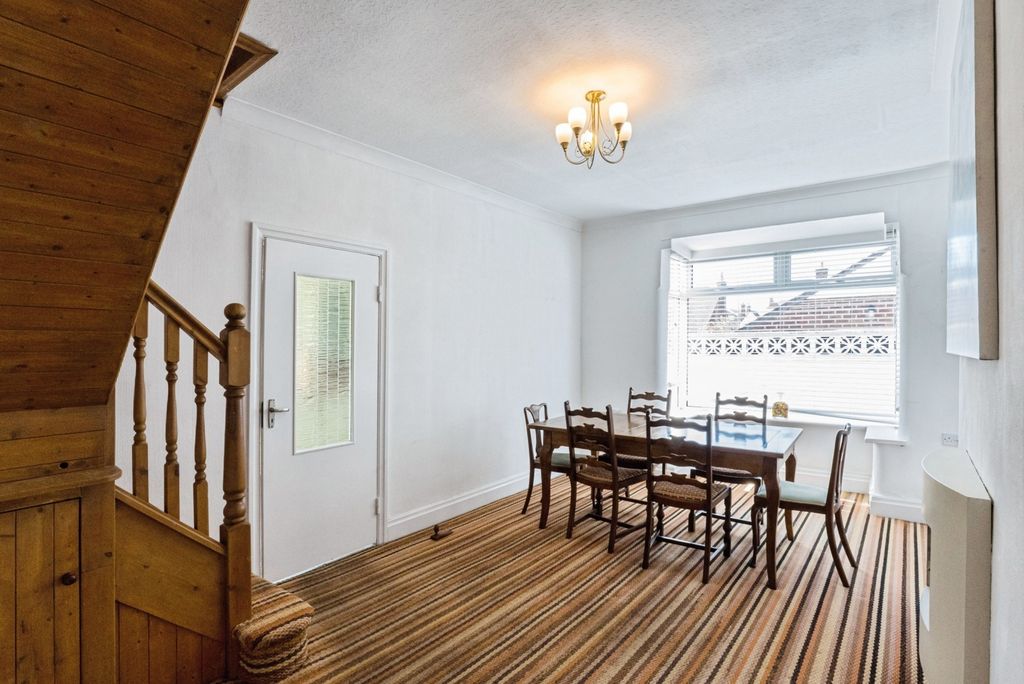 Additional image 11 of 4 bed bungalow for saleDevonshire Road, Lytham St. Annes, Lancashire FY8