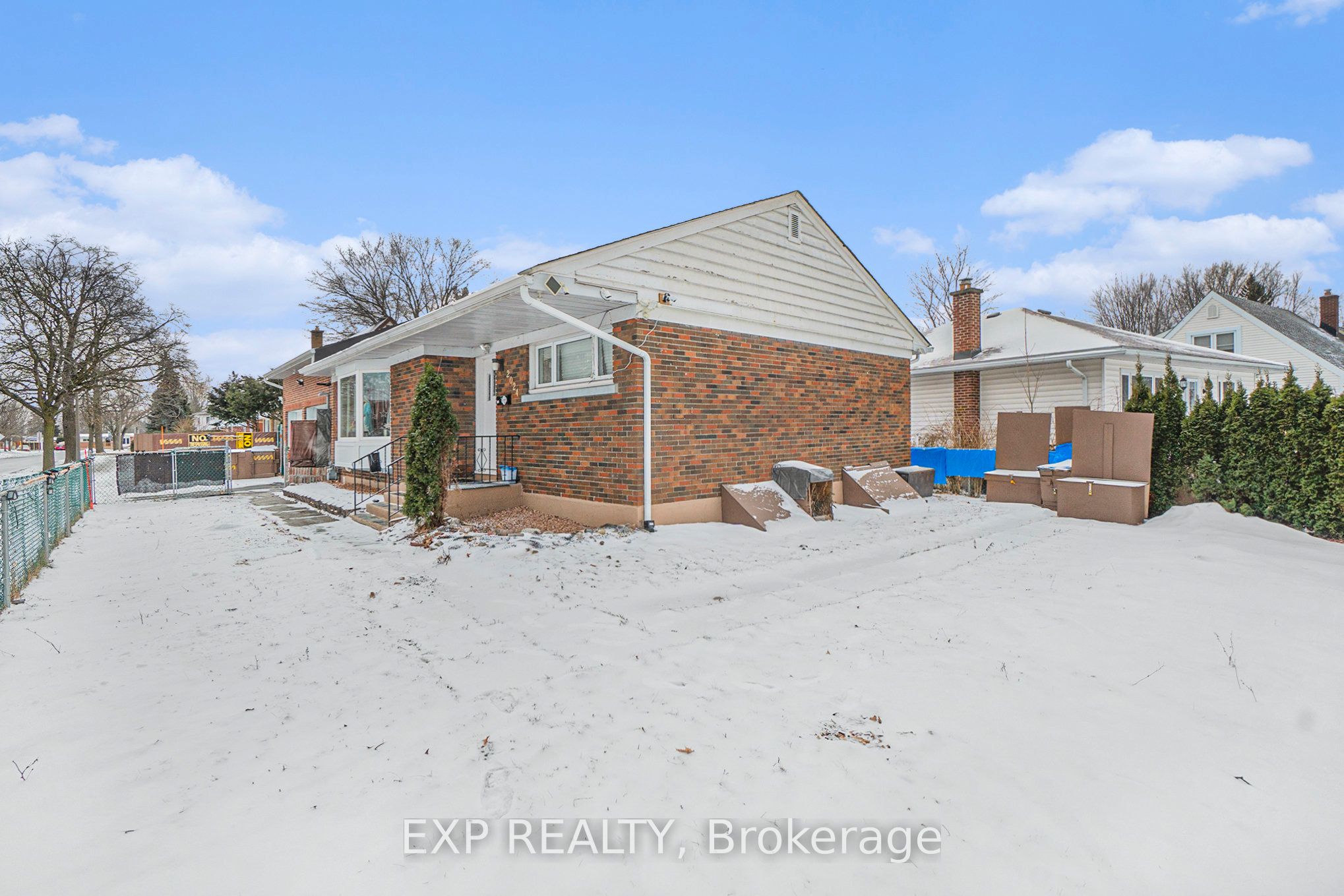 Additional image 3 of 2024 Othello Avenue, Ottawa, ON, K1G 2A6