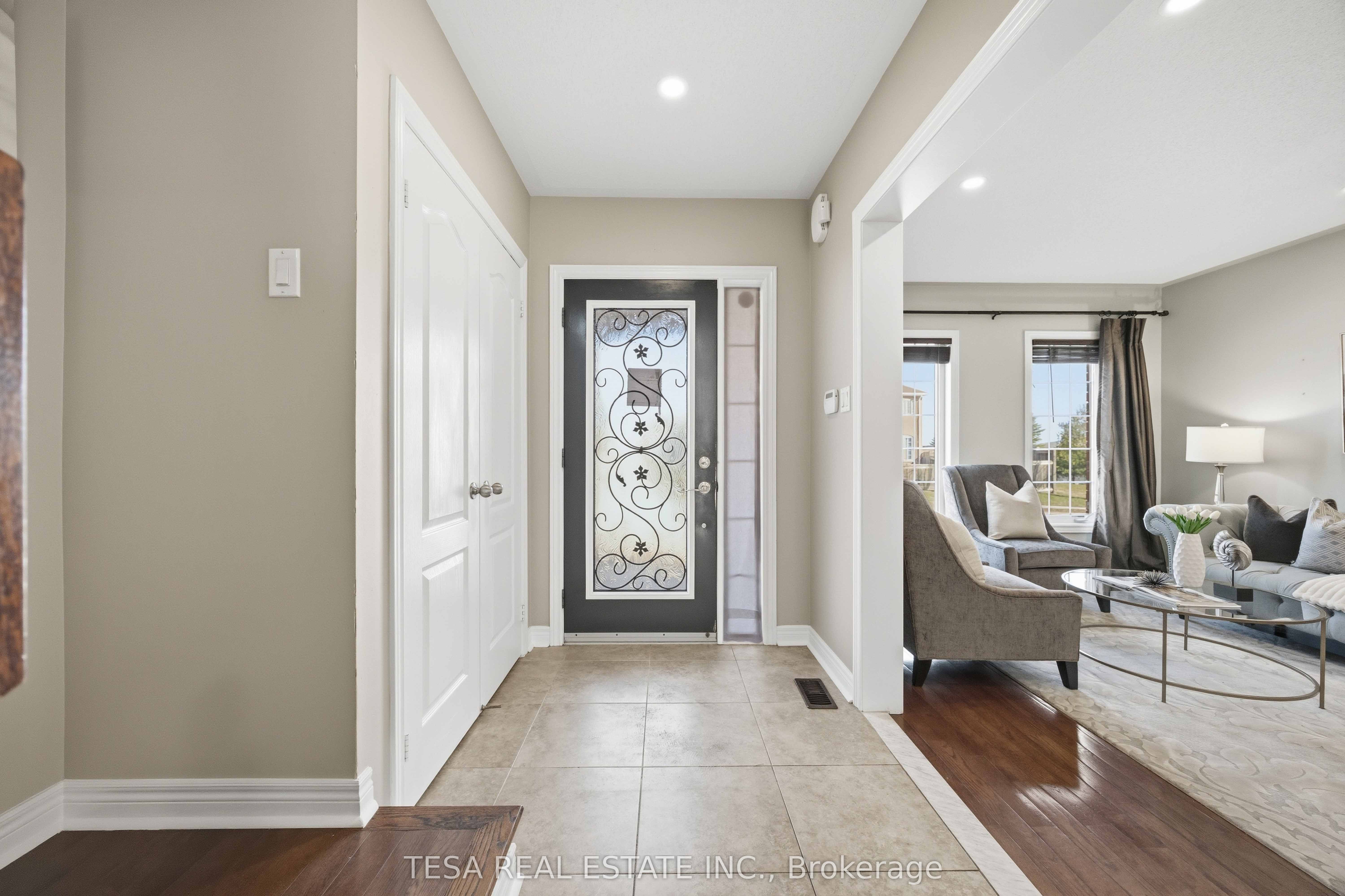 Additional image 4 of 144 Aspenwood Drive, Newmarket, ON, L3X 2X6