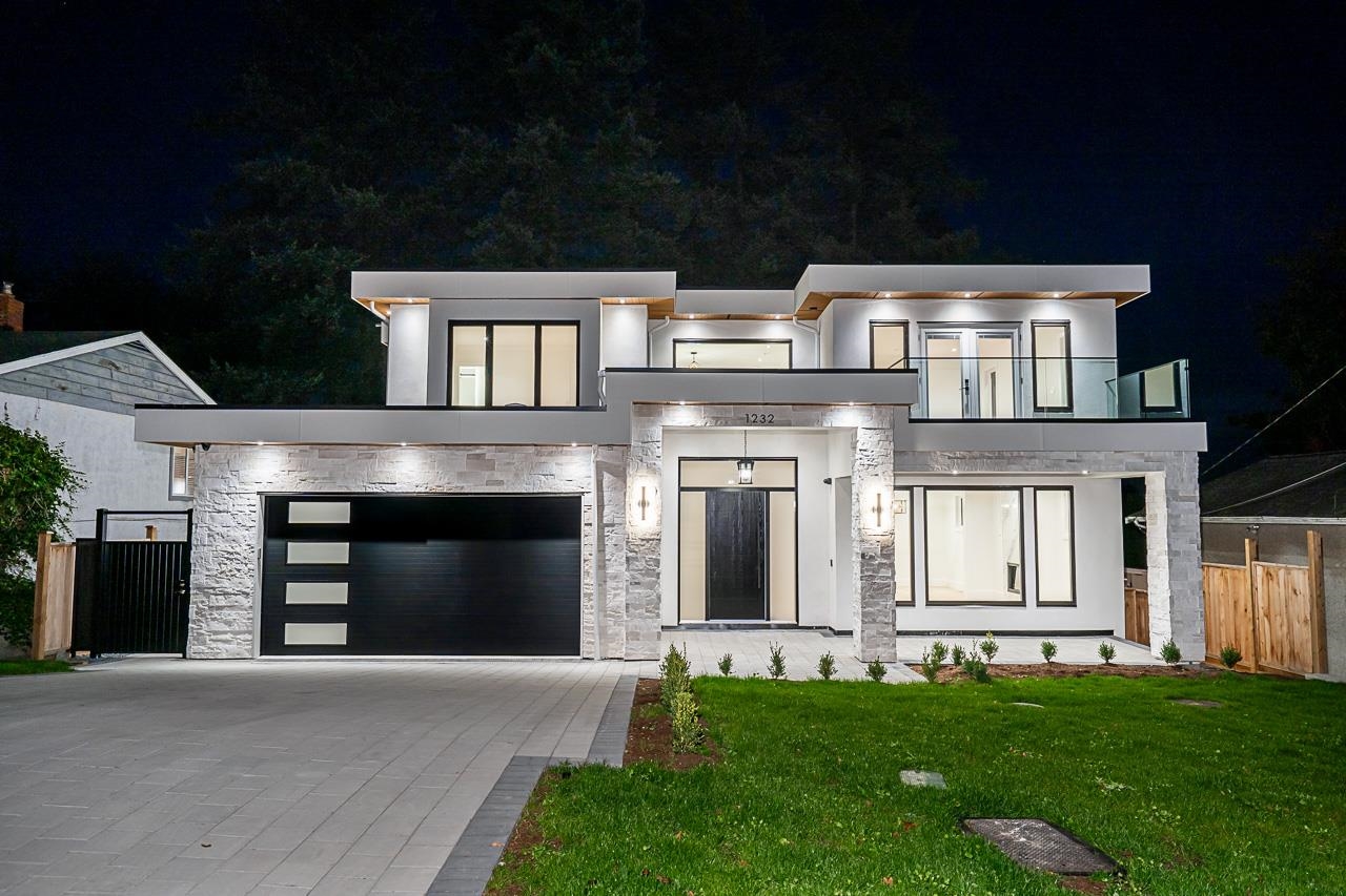 1232 Parker Street, White Rock, BC, V4B 4S1