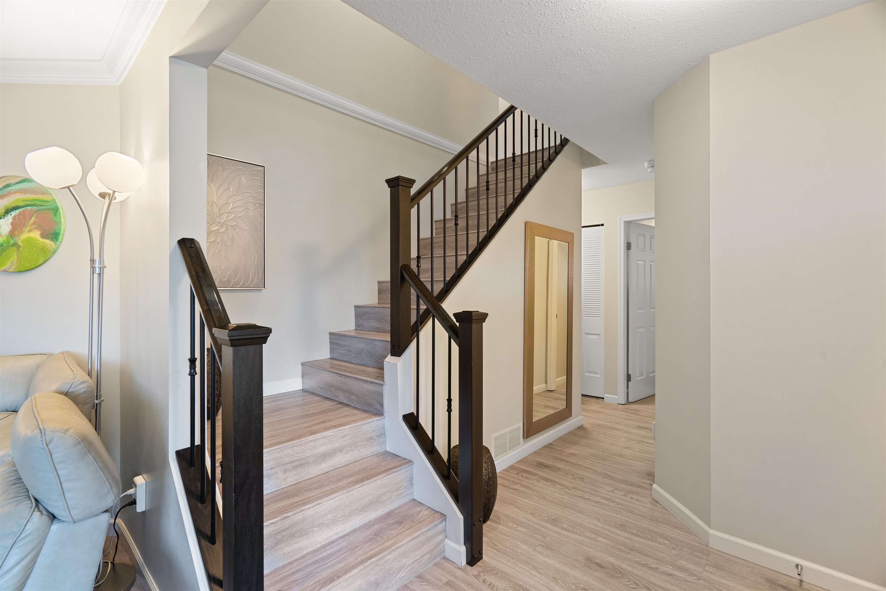 Additional image 5 of 32345 Clinton Avenue, Abbotsford, BC, V2T 5B3