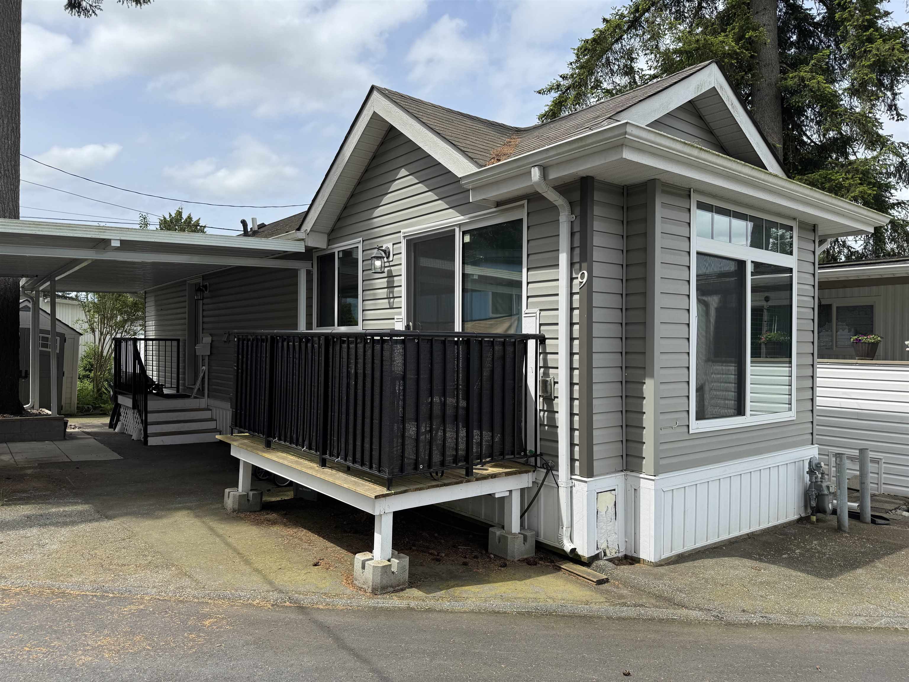 Additional image 3 of 9-24330 Fraser Highway, Langley, BC, V2Z 1N2