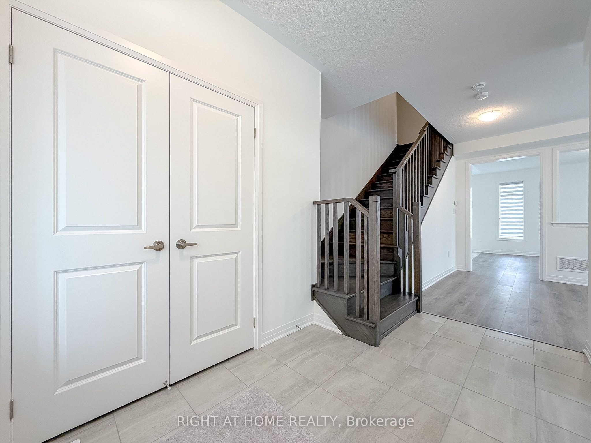 Additional image 5 of 2 Sagewood Avenue, Barrie, ON, L9J 0L1