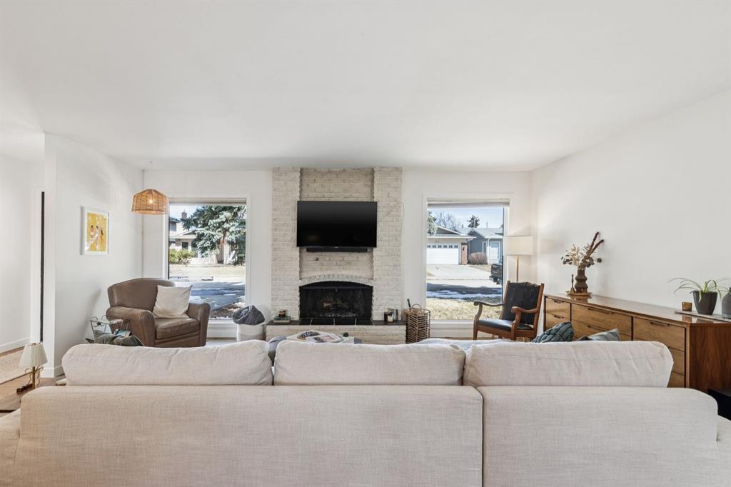 Additional image 6 of 931 Parkwood Drive SE, Calgary, AB, T2J 3W9