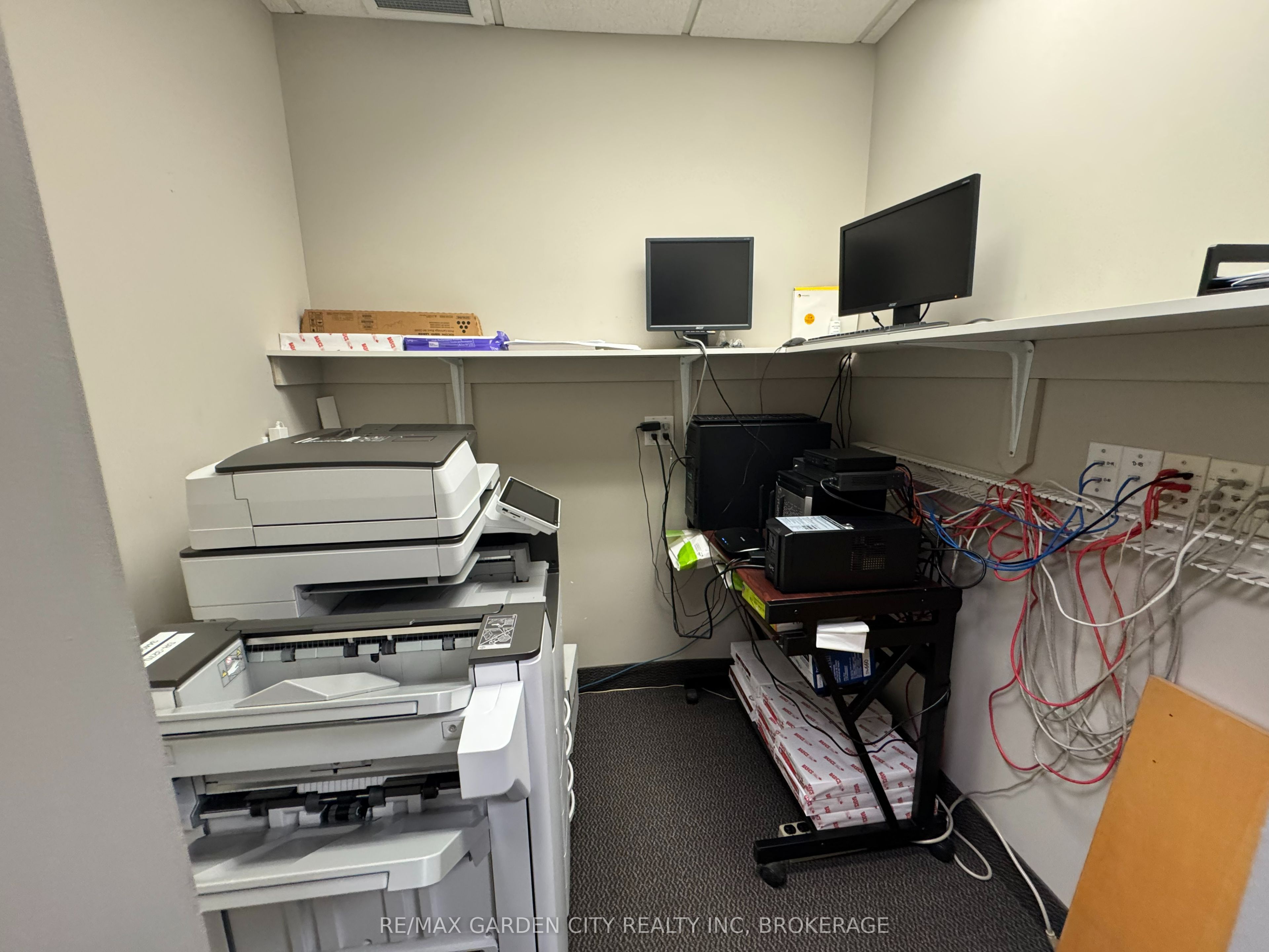 Additional image 5 of 2nd floor-236 Glenridge Avenue, St. Catharines, ON, L2T 3J9