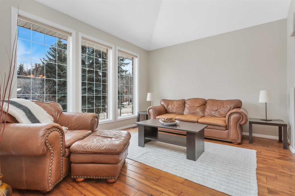 Additional image 5 of 49 Coventry Lane, Lacombe, AB, T4L1T3