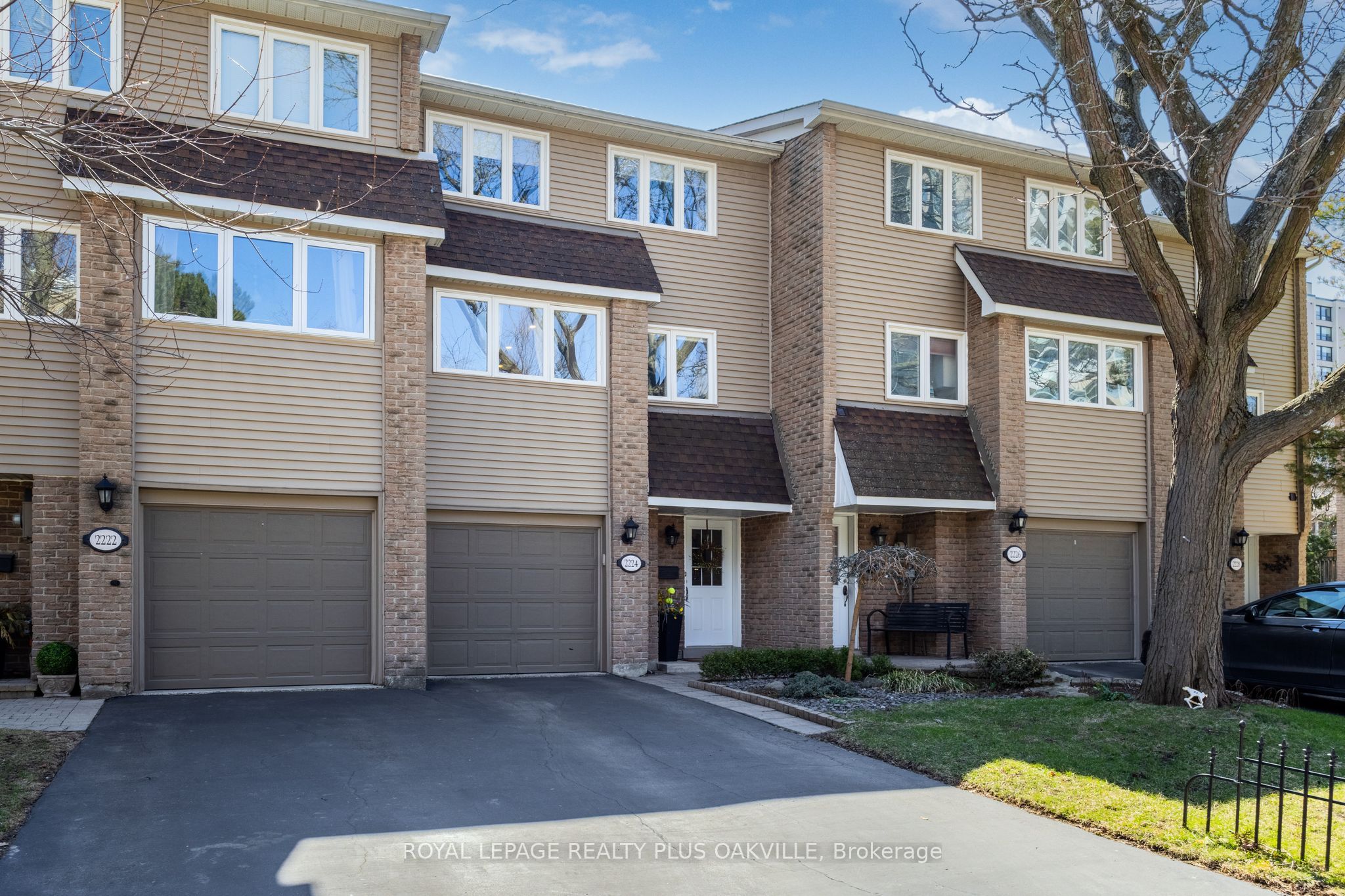 Additional image 2 of 2224 Marine Drive, Oakville, ON, L6L 1C1
