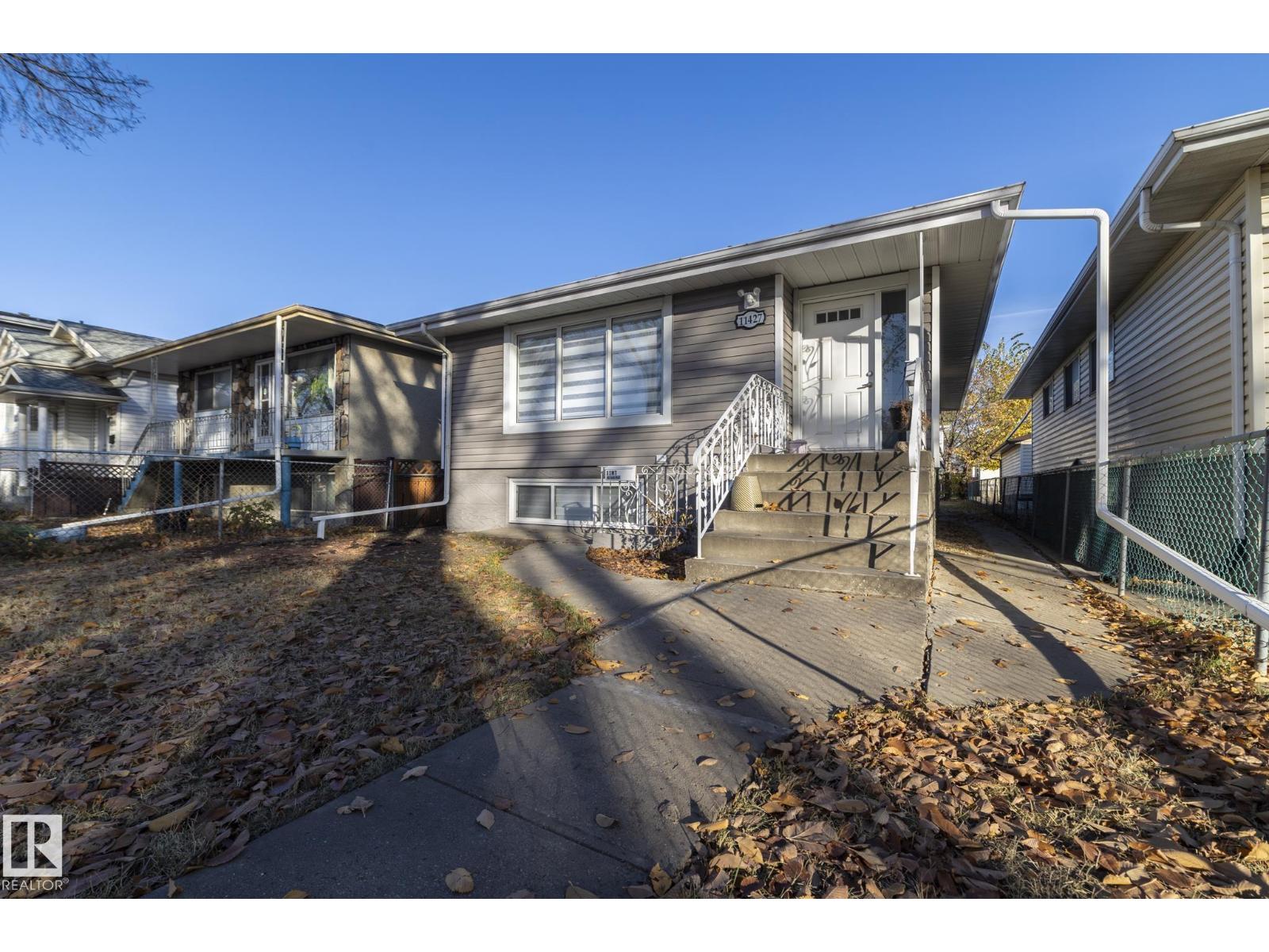 Additional image 2 of 11427 90 Street NW, Edmonton, AB, T5B3X8