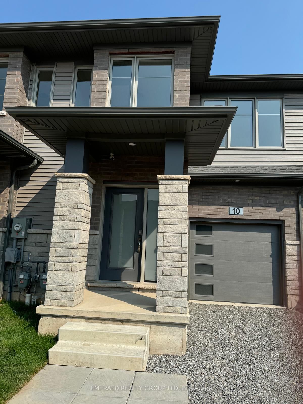 10 Whelan Court, Thorold, ON, L2V 0G7