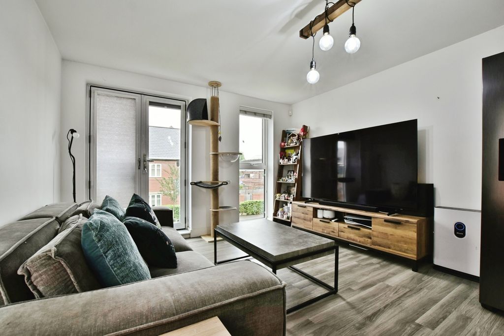 Additional image 2 of 2 bed flat for saleBaskerville Road, Altrincham, Greater Manchester WA14