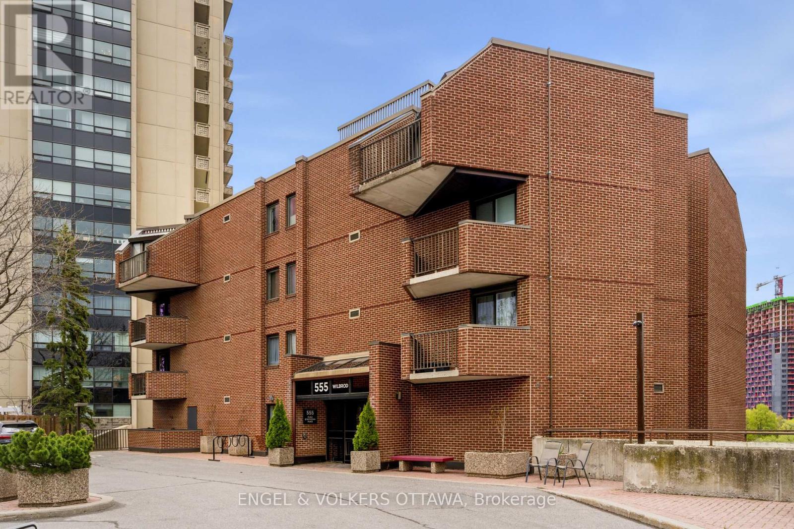 103 - 555 WILBROD STREET