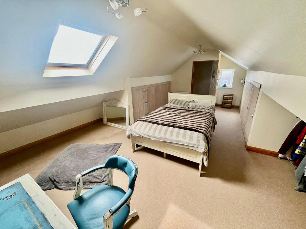 Additional image 25 of 4 bed semi-detached house for saleSandhurst Avenue Lytham St. Annes, Lancashire FY8