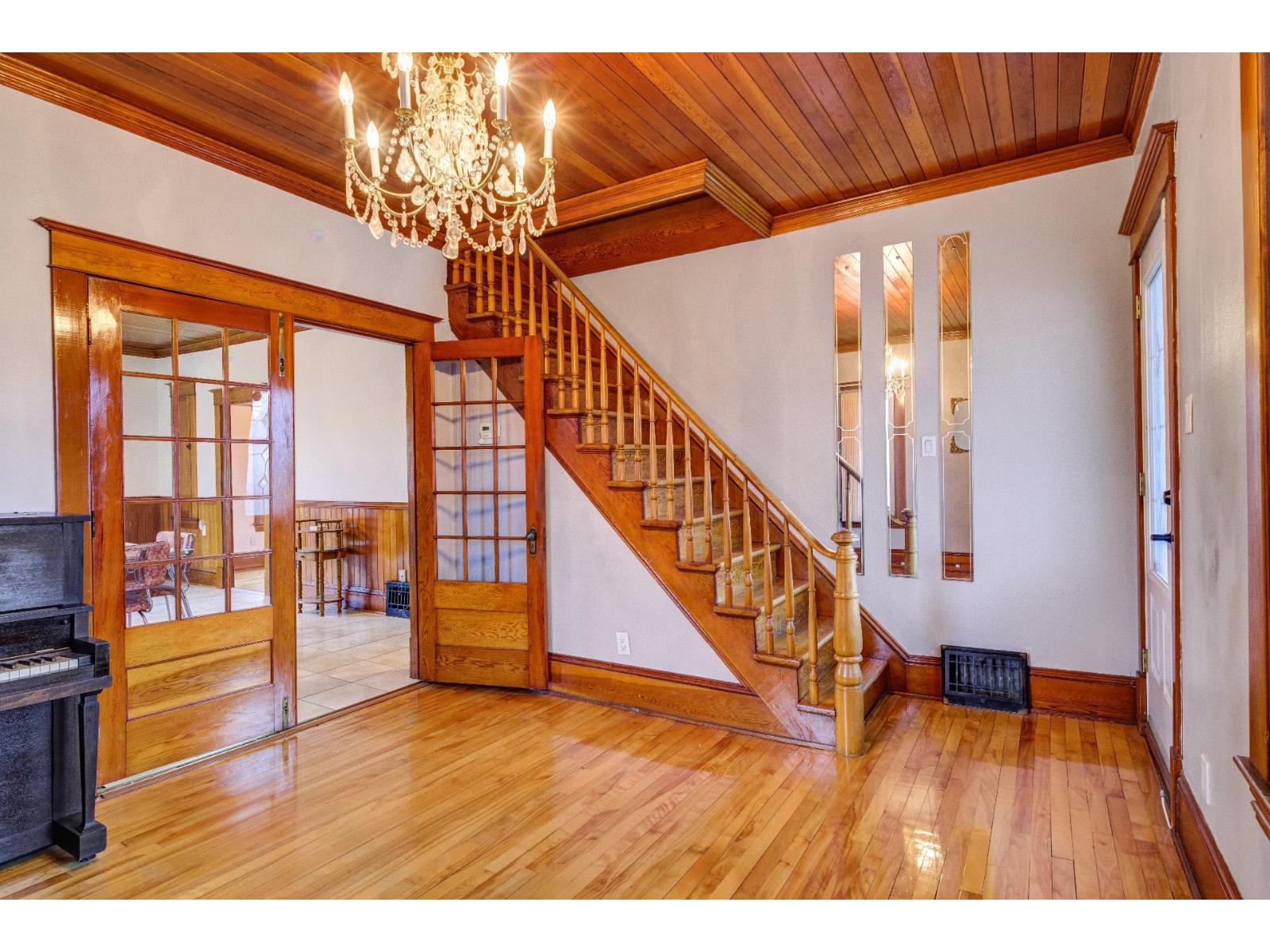 349 Rue Brassard