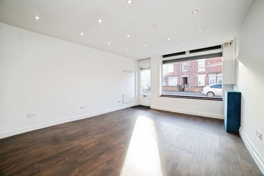 Additional image 6 of 2 bed flat for saleNottingham Road, Somercotes, Alfreton, Derbyshire DE55
