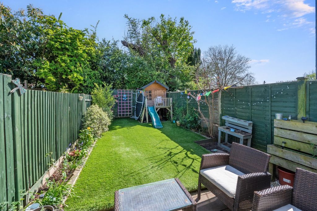 Additional image 9 of 4 bed terraced house for saleChurchfields Road, Beckenham BR3