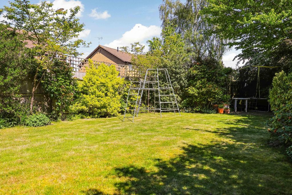 Additional image 20 of 4 bed semi-detached house for saleLents Way, Cambridge CB4