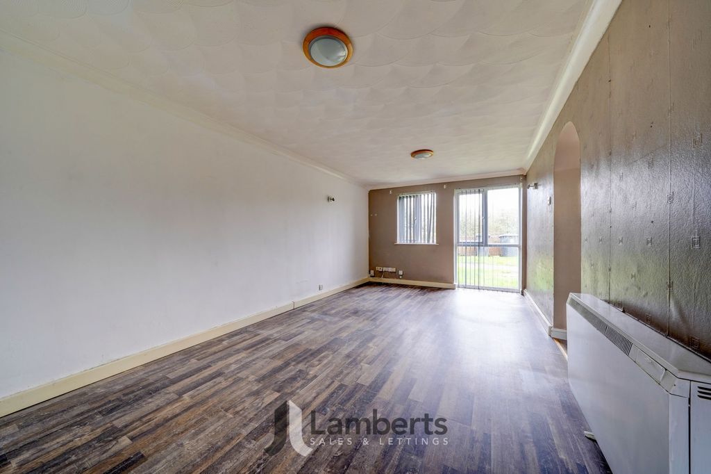 Additional image 6 of 2 bed flat for saleRidgeway Close, Studley B80