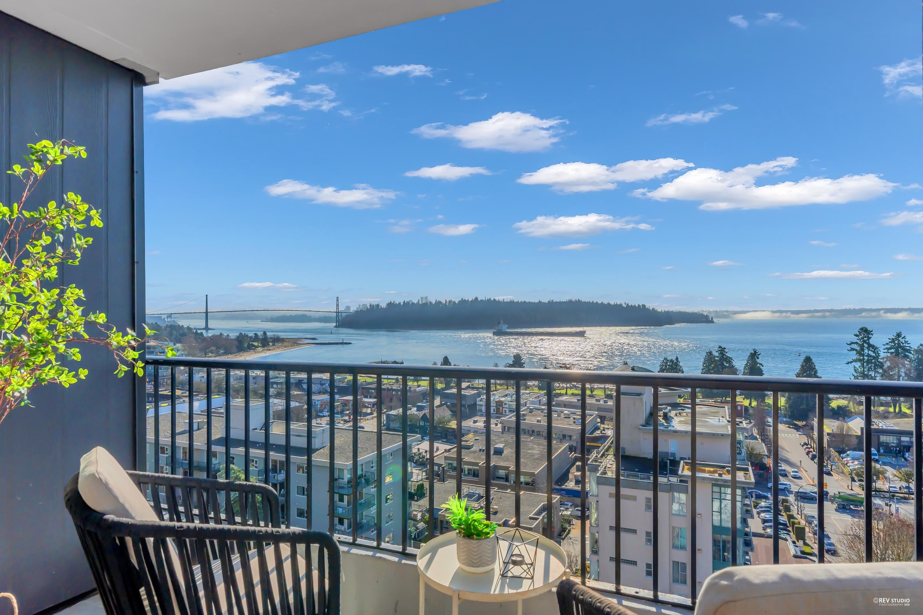 Additional image 4 of 1202-650 16th Street, West Vancouver, BC, V7V 3R9