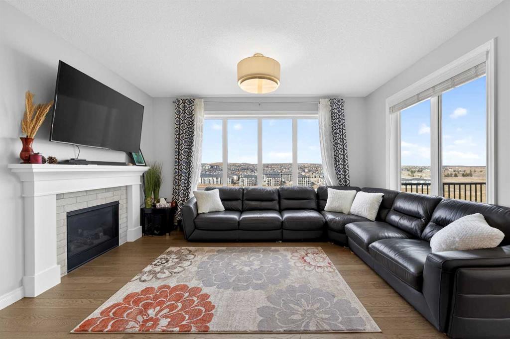Additional image 5 of 396 Evansborough Way NW, Calgary, AB, T3P 0R3