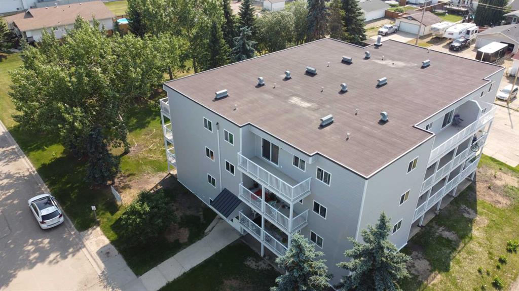 102-5418 52 Street, Camrose, AB, T4V 4A6