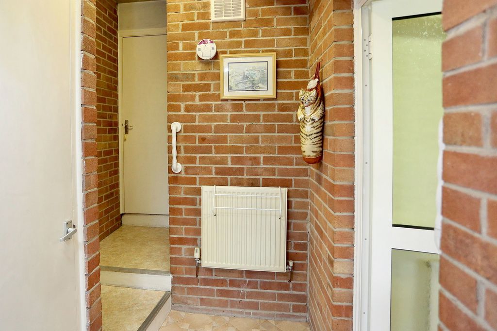 Additional image 11 of 3 bed semi-detached house for sale33 Cresta Road, Abergavenny, Monmouthshire NP7