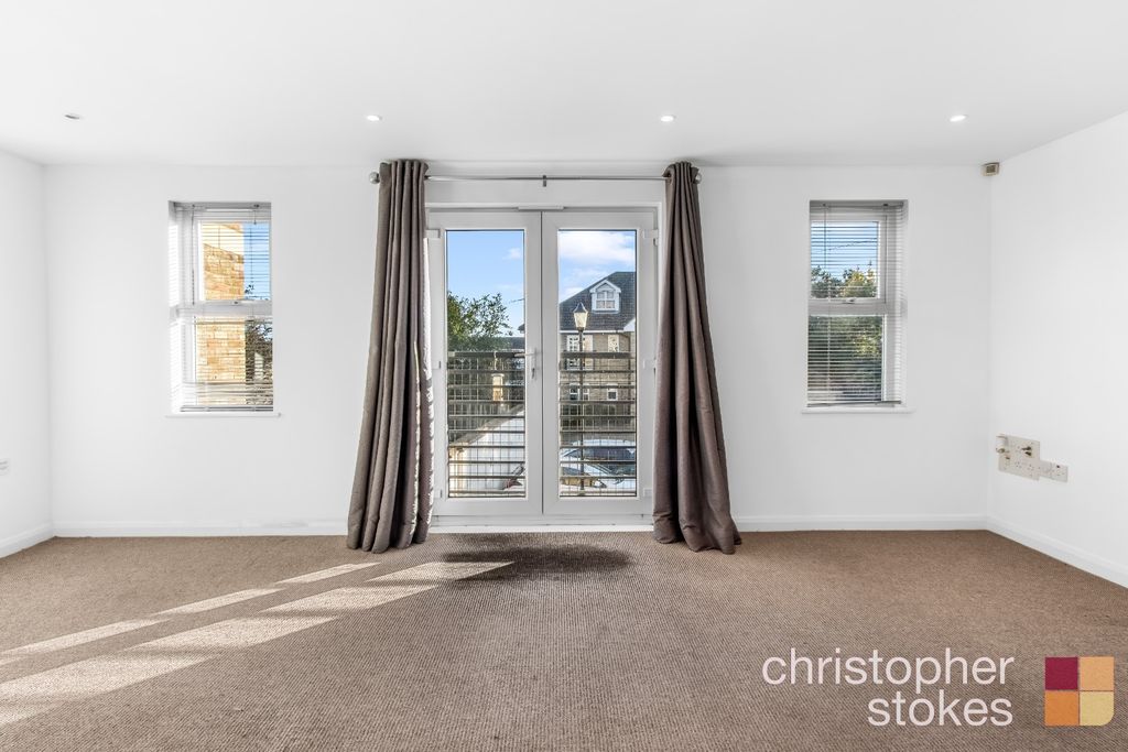 Additional image 6 of 2 bed flat for saleElppin Court, Park Lane, Broxbourne, Hertfordshire EN10