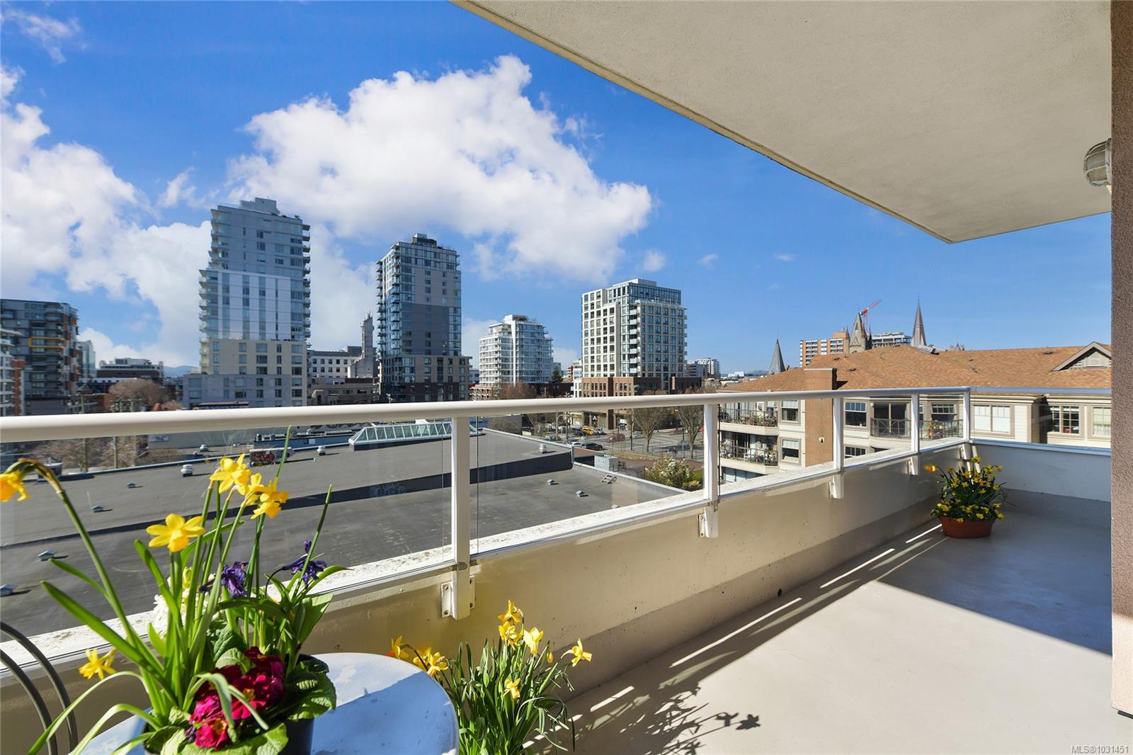 Additional image 6 of 607-930 Yates Street, Victoria, BC, V8V 4Z3
