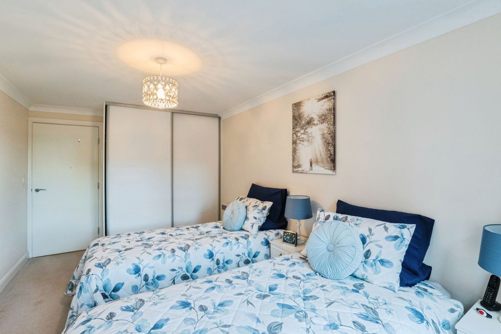 Additional image 12 of 2 bed flat for saleAshton View, Lytham St. Annes, Lancashire FY8