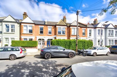 Danehurst Street, Munster Village, London SW6