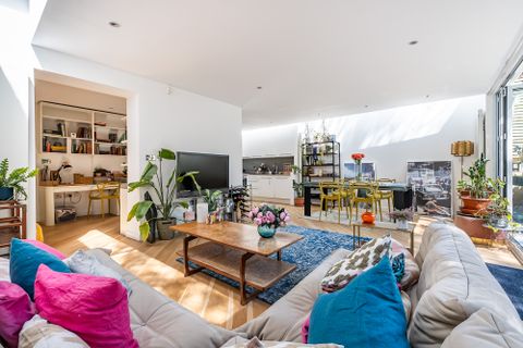 Essendine Road, London W9