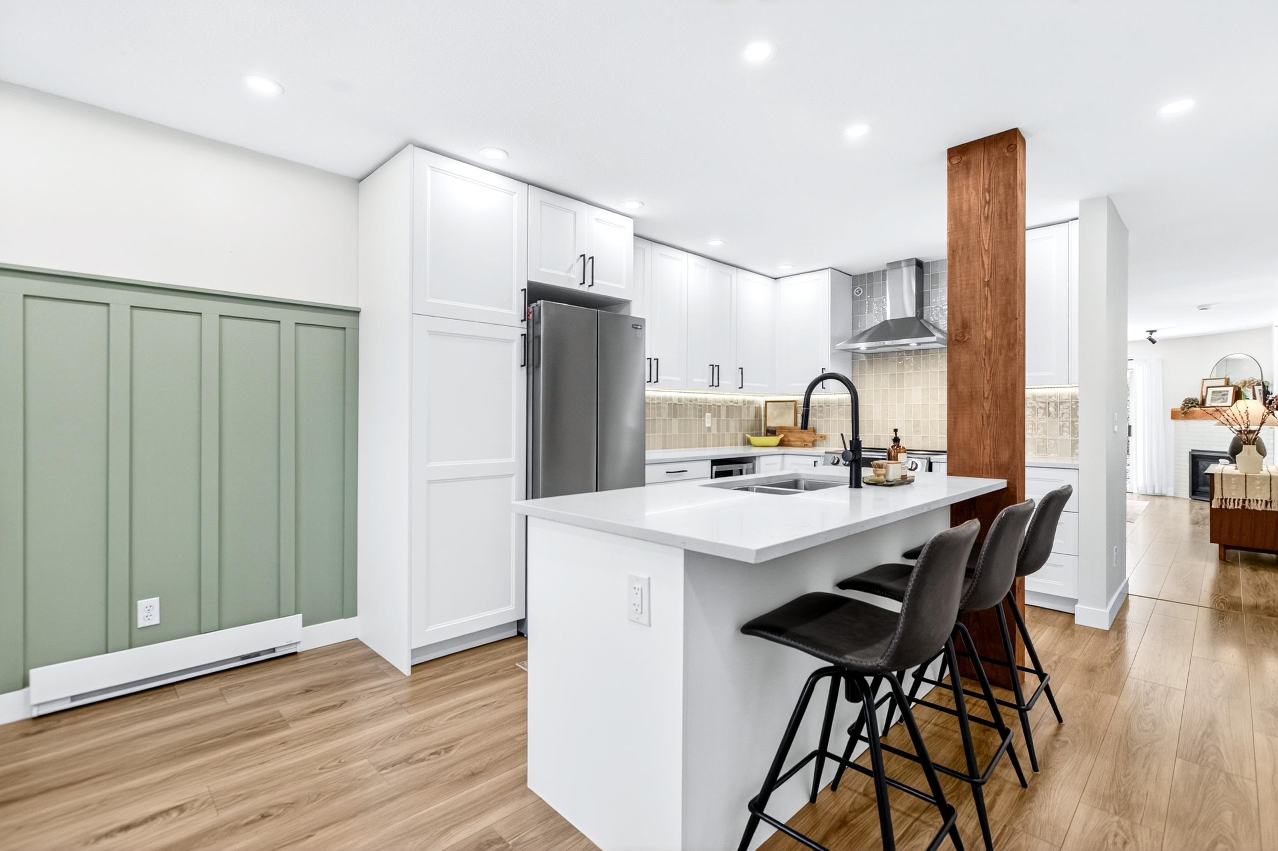 Additional image 3 of 8-19270 119 Avenue, Pitt Meadows, BC, V3Y 2J8