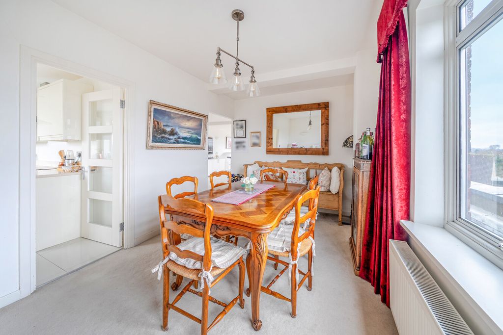 Additional image 4 of 3 bed flat for saleParkside, Court Downs Road, Beckenham, Kent BR3