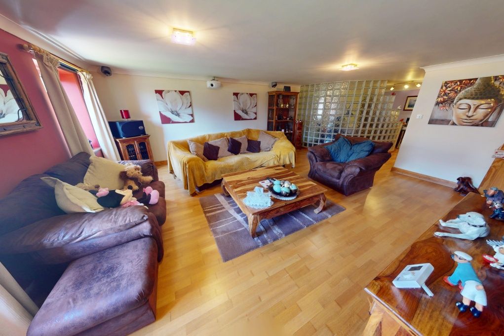 Additional image 6 of 3 bed flat for saleSwonnells Walk, Oulton Broad NR32