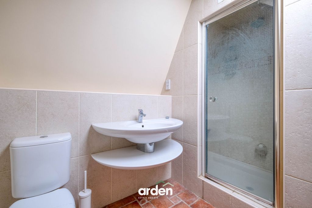 Additional image 9 of 2 bed flat for saleSambourne Lane, Sambourne B96
