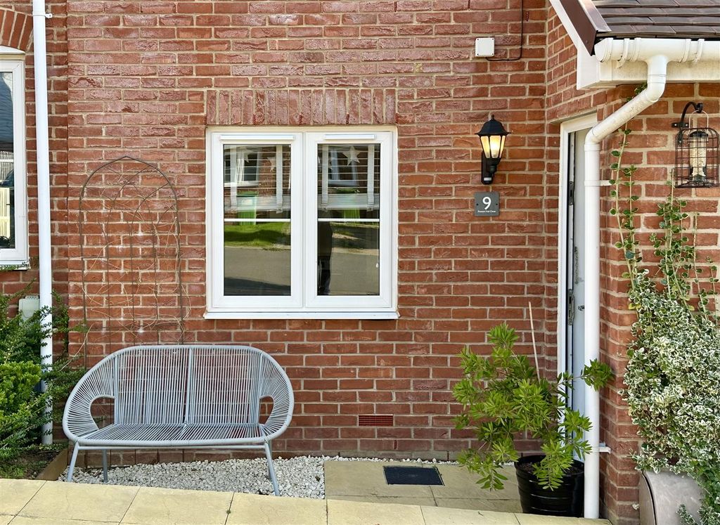 Additional image 4 of 1 bed flat for salePreston Hall Close, Bexhill TN39